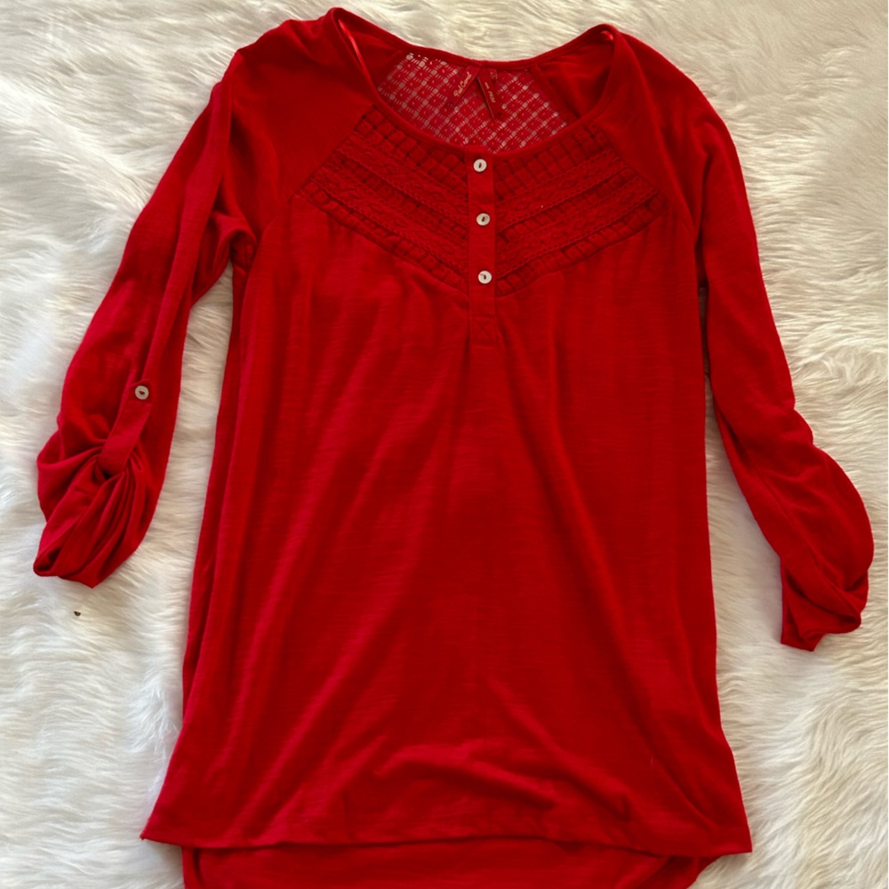Red Camel red top